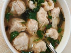 -石门侯·石门馄饨侯(革新北街店)