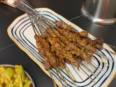 -许哥东北烧烤·铁丳烤串·宫后夹肉(繁花中心店)
