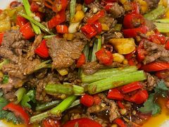 小炒黄牛肉-农家湘菜(安亭店)