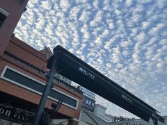 -狮伙海鲜捞(千灯湖店)