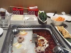 -海底捞火锅(旭辉MALL店)