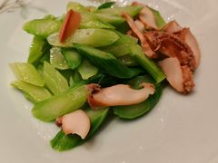 低温鲜鲍鱼拌芥兰-松鹤楼(山塘街店)