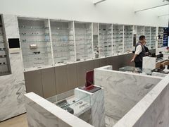-上野眼镜(成都太古里店)