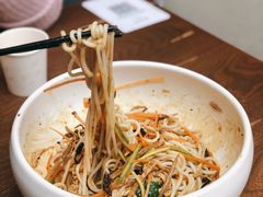 鸡丝凉米线-云海肴·汽锅鸡·云南菜(领展购物广场·中关村店)