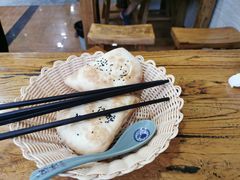 月牙烧饼-淳澄水盆羊肉