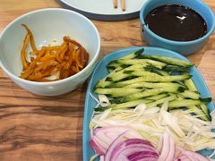 -合合春饼·酱骨·东北菜(潘家园店)