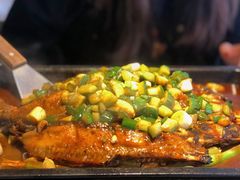 -江边城外烤全鱼(世茂广场店)