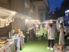 -渔人湾码头海鲜市场负二楼