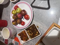 -野山舂·贵州现舂酸汤牛肉(民生路店)