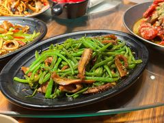 -巴厘龙虾·榜首油焖大虾(音乐学院·沿江酒馆店)