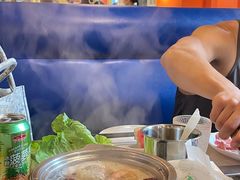 -爱客得牛排海鲜烤肉·火锅自助(春熙路黑金好店)