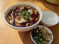 -老鳯府豆花泡馍(第五大道店)