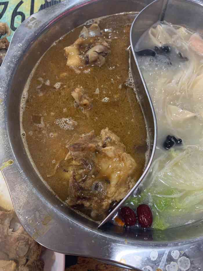 棒骨食代自助骨头火锅-"前几日路过,看新开一家店,和朋友说起,去.