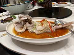 -大连星海皇冠假日酒店