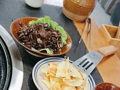 -阿山卓·野生菌火锅·纳西火塘烤肉