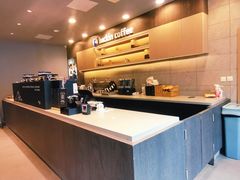 -瑞幸咖啡(人民路店)