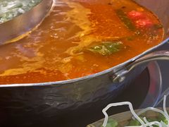 -由衷贵州酸汤牛肉火锅(新桥店)
