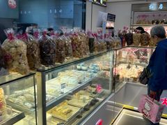 -红房子西点(汇联商厦天钥桥路店)