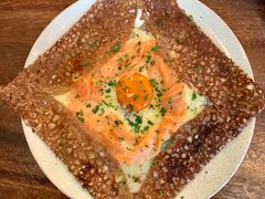 三文鱼可丽饼-RAC BAR(安福路店)