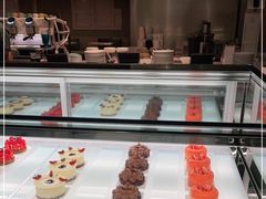 -潮一不贰·法式甜品·生日蛋糕·西式简餐(外滩店)