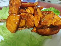 -东北风味思缘食府(对湖路店)