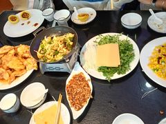 -五谷丰登·胶东海鲜·家常菜(张村店)