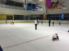 iphone_upload_pic-冠军冰场CHAMPION RINK(百联又一城店)