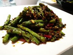 -铜锣湾·有麝自然香(渝北财富中心店)