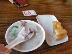 及第粥-穗银肠粉店(东川路店)