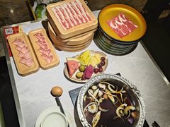 -一绪に寿喜烧自助(世茂广场店)