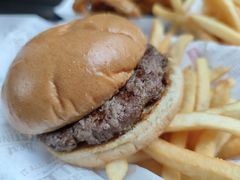 -The Habit Burger Grill 哈比特汉堡(爱琴海店)