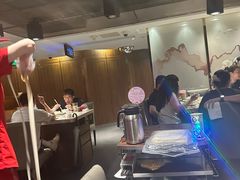 -海底捞火锅鲜切牛肉主题店(长寿路店)