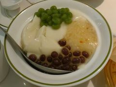 -春家·非遗手工小吃(徐汇万科广场店)