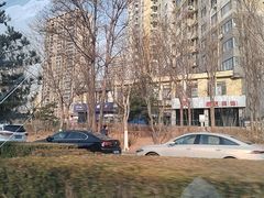 -明月麻辣香锅(明日星城店)