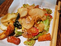 经典炸串组合-八月美食小馆(银泰城总店)
