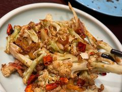 培根虾米煸菜花-港丽餐厅(高德置地店)