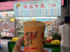 -六合夜市