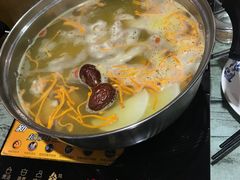 -丫丫汤膳打边炉(宏府408坊店)