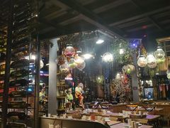 -胡桃里音乐餐厅(陶溪川店)(川湘赣菜·世界百大酒庄直供红酒·音乐表演)