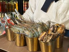 -雍容荟活波龙自助餐(IFS黑金店)