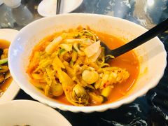 辣海鲜面-桃园中华料理炸酱面(燕儿岛路店)