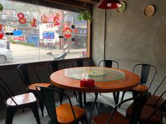 -黄大姐小吃(长征路店)
