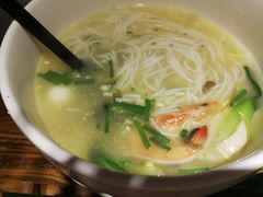 传统过桥米线之秀才米线-茶花妹子云南餐厅(北大店)