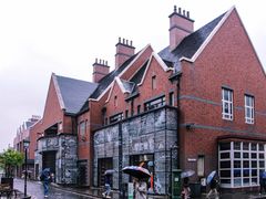 -钟书阁(松江泰晤士小镇店)