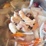 吸收了鸡油的米饭亮蹭蹭的特吸引人！