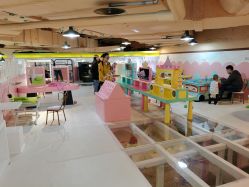 -多多淘儿童体验中心(重庆来福士店)