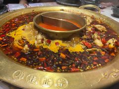 罗宋汤-哥老官重庆美蛙鱼头(宝山龙湖店)