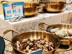 -咖啡苑自助餐厅·中国大饭店