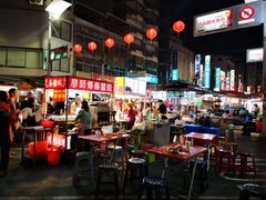 -六合夜市