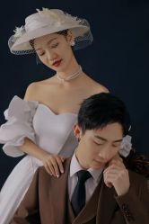 -雪中彩影婚纱摄影·微光艺术中心